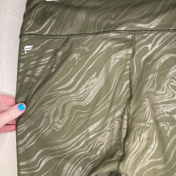 Fabletics Powerhold Leggings - Picture 4 of 5